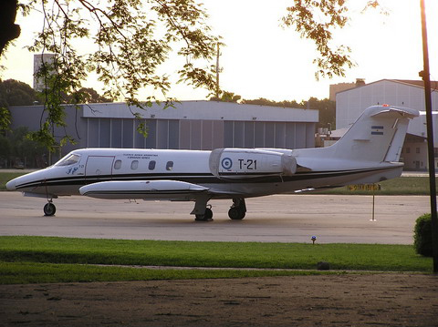 learjet07.jpg