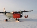 TWINOTTER121.jpg